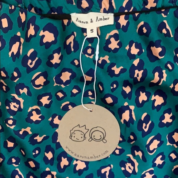 Forever 21 (Aaron & Amber) Midi Shirt - Size Small - Picture 3 of 4